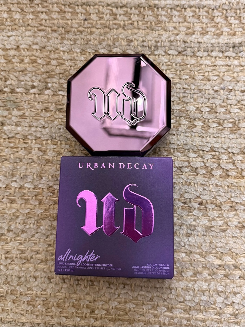 Urban Decay all-nighter loose setting powder- Translucent